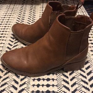 Women’s brown booties